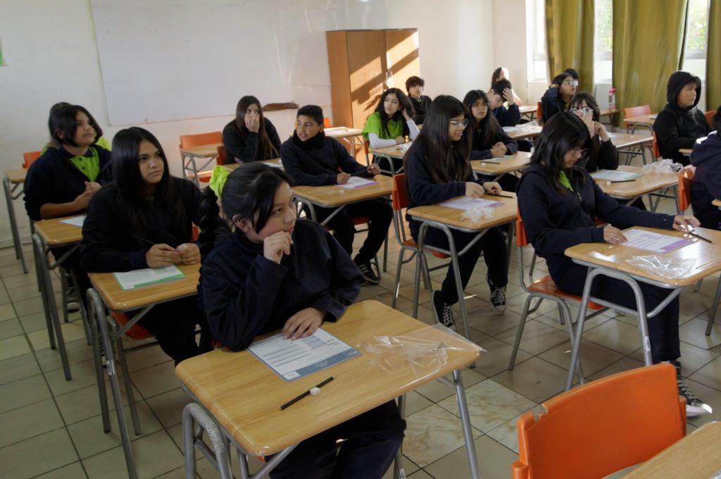 Simce 2025: Documentos de apoyo para la comunidad educativa