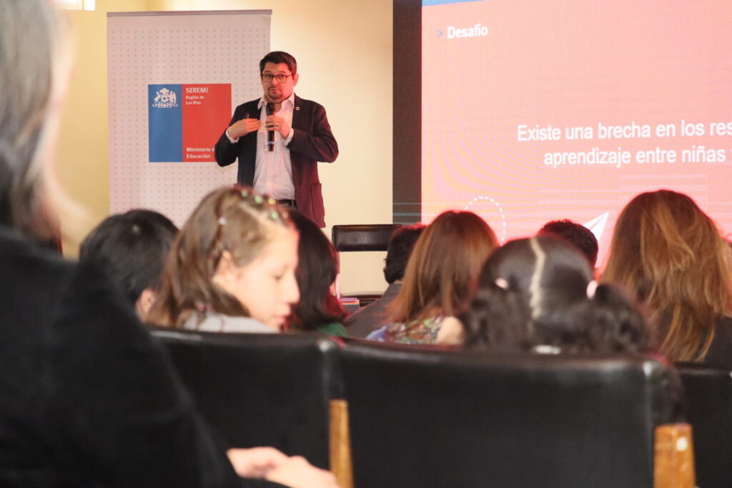 Compromiso Brecha 0 en Valdivia: comunidades educativas se suman a impulsar aprendizajes en igualdad de género en Lectura
